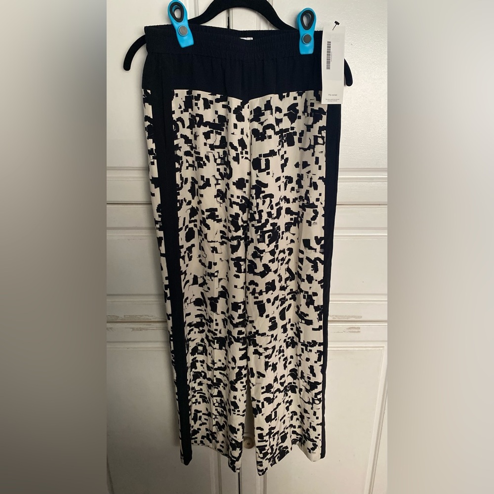 Vince Black Elastic Waist Pants